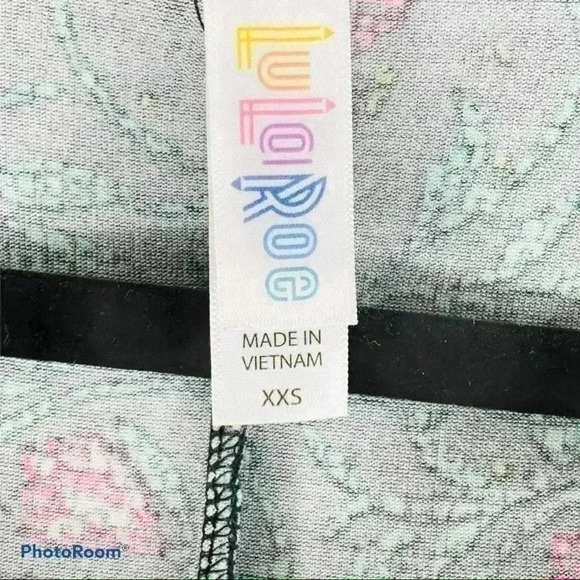 LuLaRoe Floral Perfect T - Picture 6 of 8